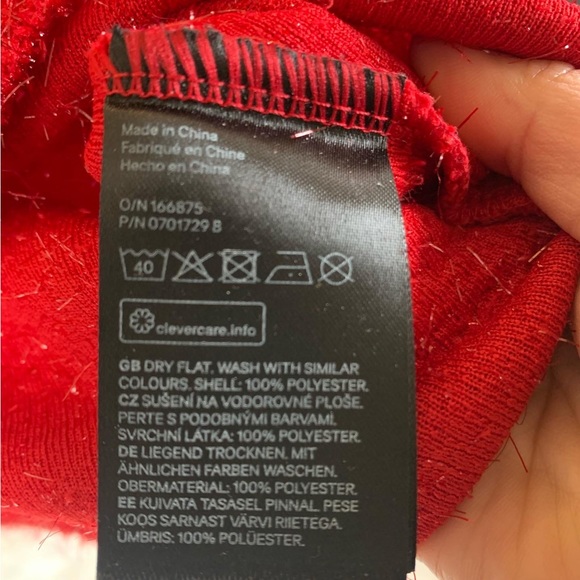 Hm divided festive red metallic thread crop sweater high neck - Picture 3 of 3